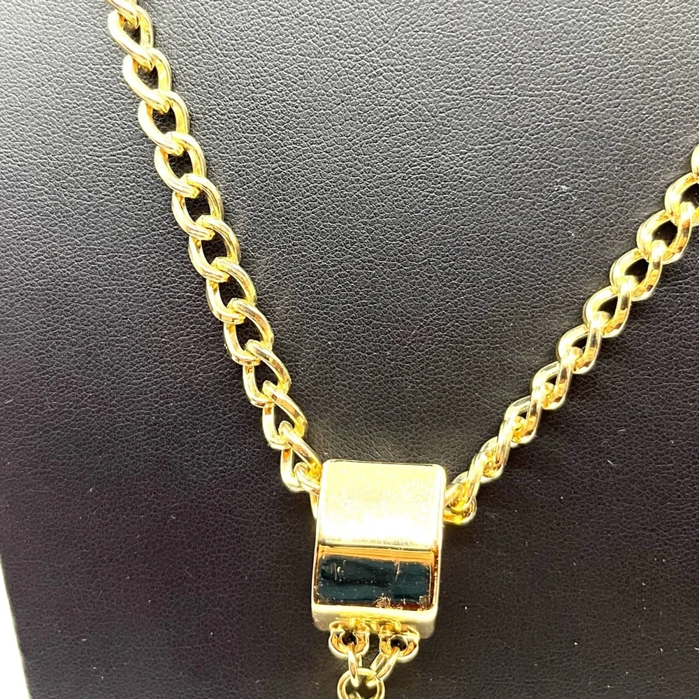 Chicos chico necklace